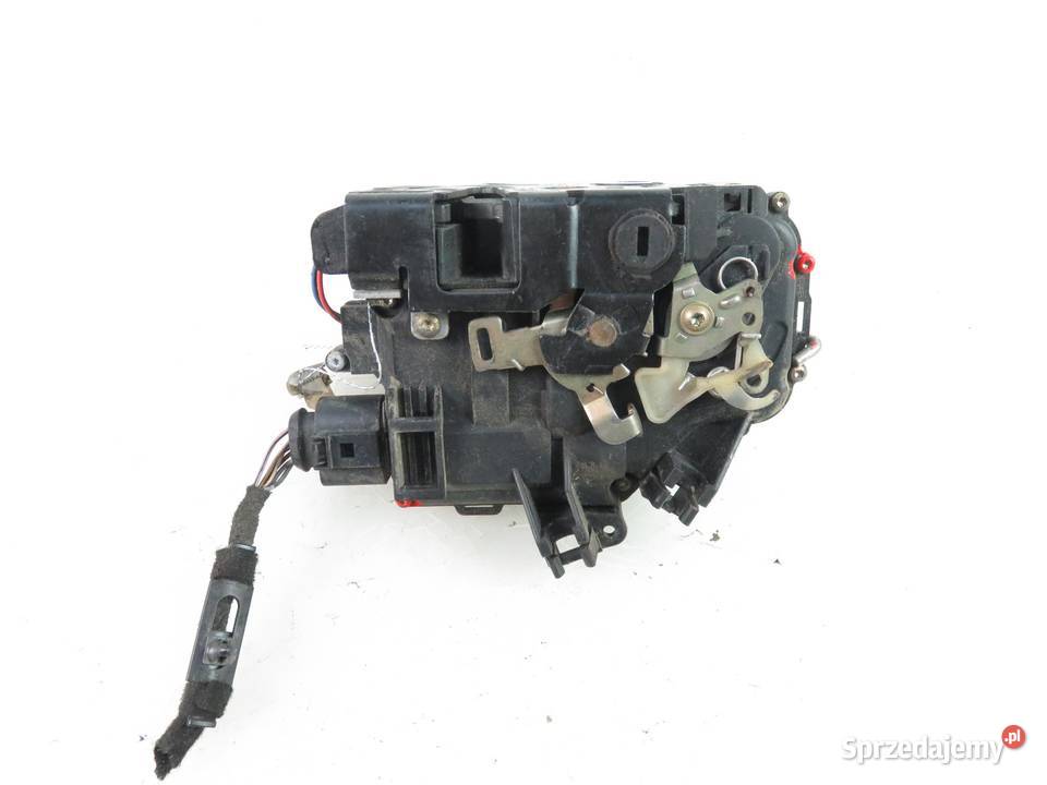 ZAMEK LEWY TYLNY AUDI A6 C5 4B0839015G