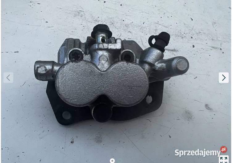 Zacisk hamulcowy przód prawy Suzuki Burgman 400 Zaciski