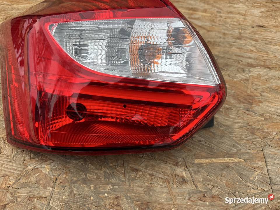 Lampa tył tylna lewa lh ford focus mk3 HB Międzychód