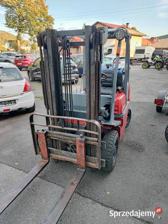 Wózek widłowy Nissan 25 tony LPG gaz 2003 małopolskie