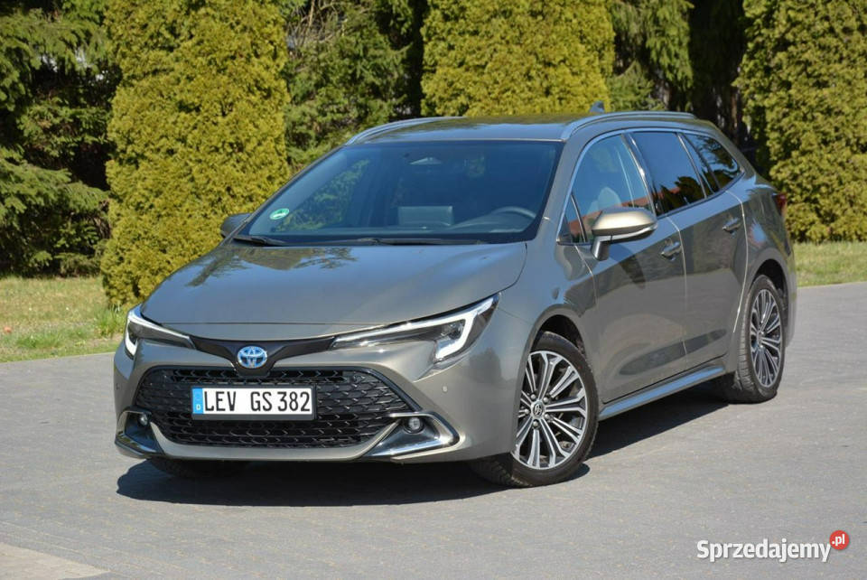 Toyota Corolla Lift FullLed RadarAcc BLIS AsPasa kurtyny powietrzne