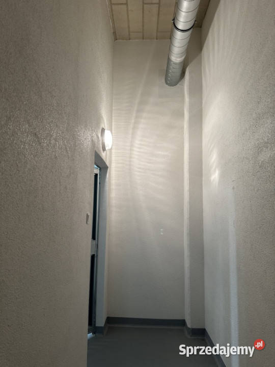 300msc Duże i wysokie pomieszczeniemagazynek do Kraków