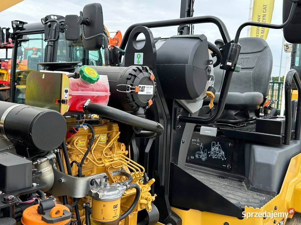 WALEC DROGOWY CATERPILLAR CB27 GC wielkopolskie Tuliszków