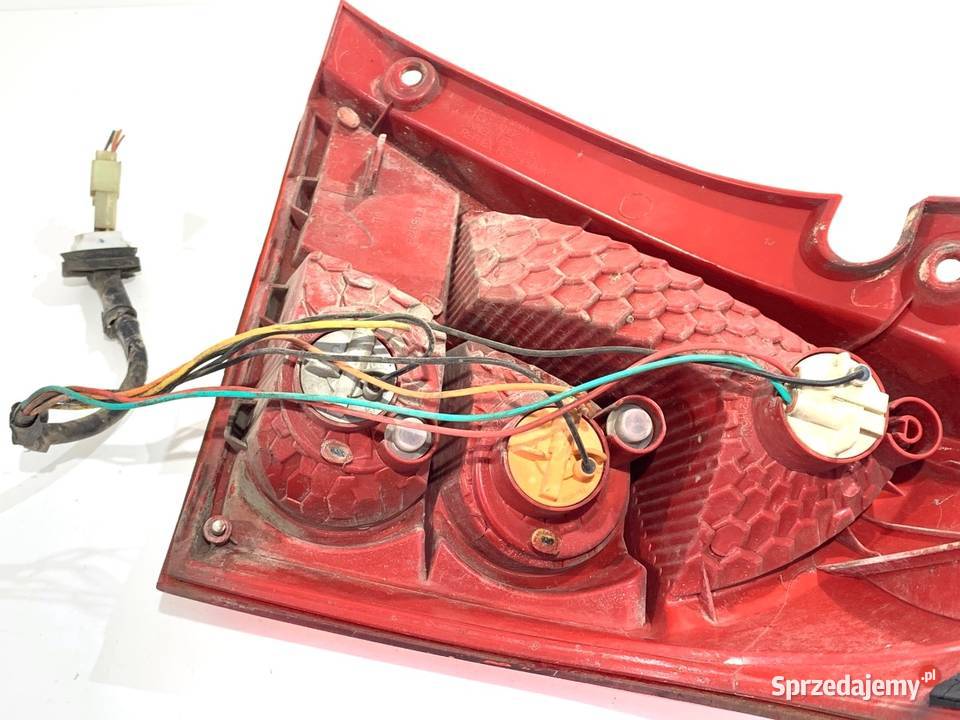 LAMPA LEWY TYŁ SUZUKI SWIFT III Hatchback