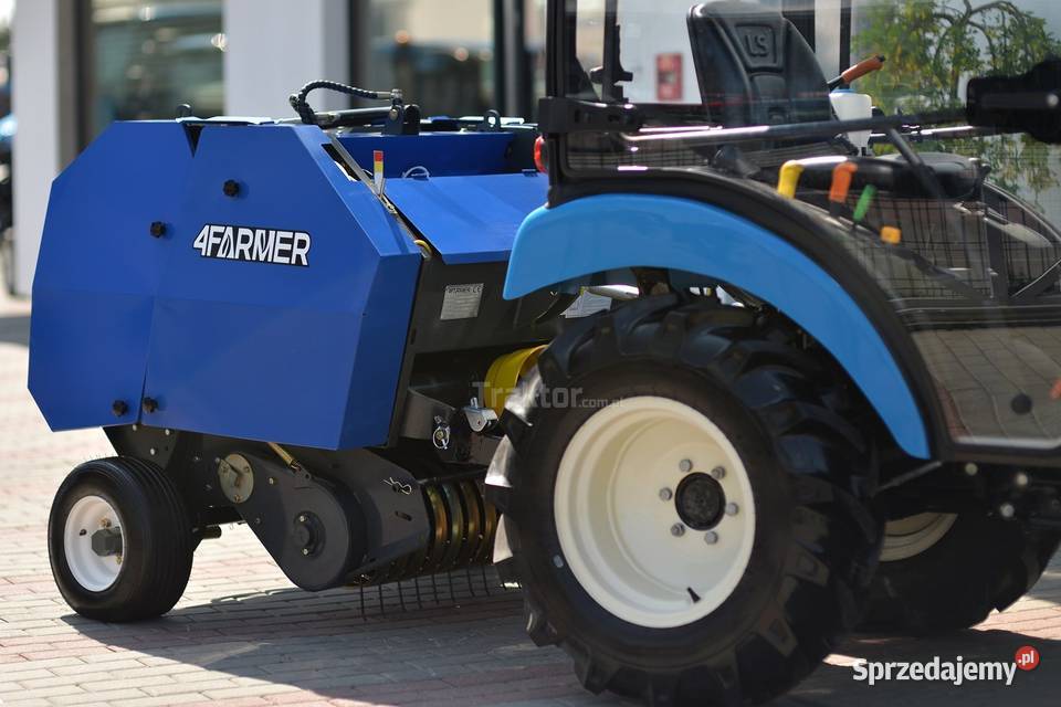 LS Tractor XJ25 HST 4x4 244 CAB mini prasa Tajęcina