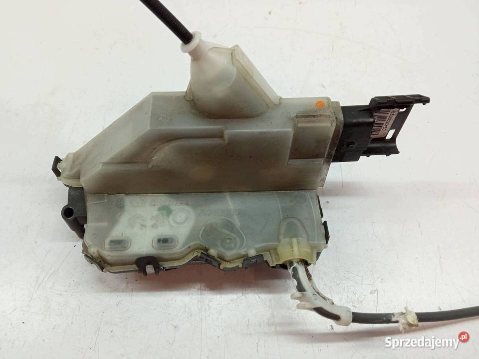 ZAMEK DRZWI PRAWY PRZÓD PSA123980 Citroen C3 III