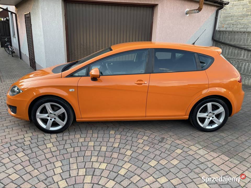 Seat Leon 14 125 benzyna klima Alu Turbo nieuszkodzony Częstochowa