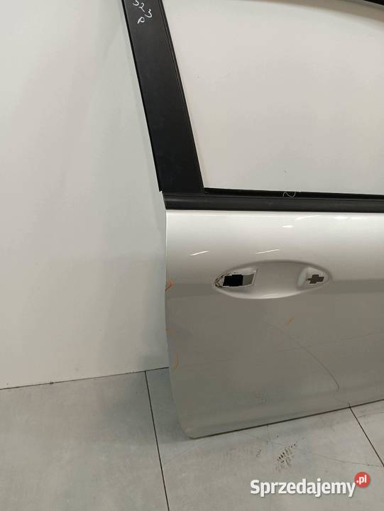 DRZWI PRAWE PRZÓD 3D 69 Ford Fiesta Mk7 20082016 świętokrzyskie