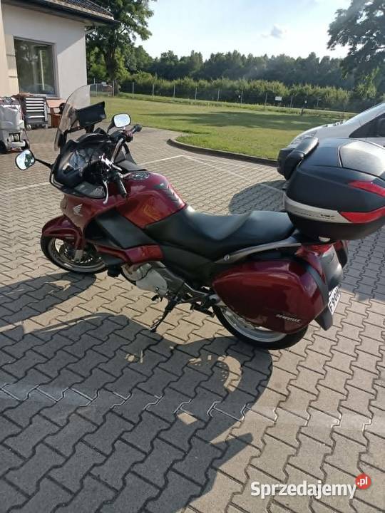 Honda Deauville NT 700 V 2007 Przebieg 84 łódzkie Gidle sprzedam