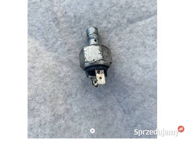 czujnik światła stopu Triumph Sprint ST 1050