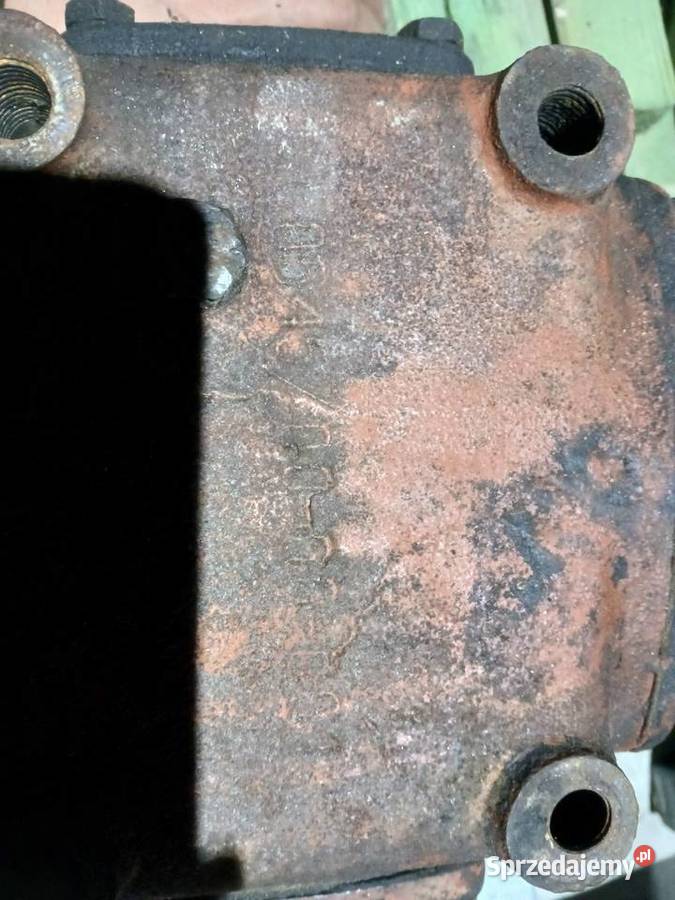 Przekładnia kątowa rozrzutnik przyczepa lubelskie Wojsławice sprzedam
