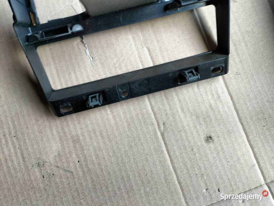 MONDEO MK3 RAMKA RADIA ZEGAREK MIESZEK POKROWIEC