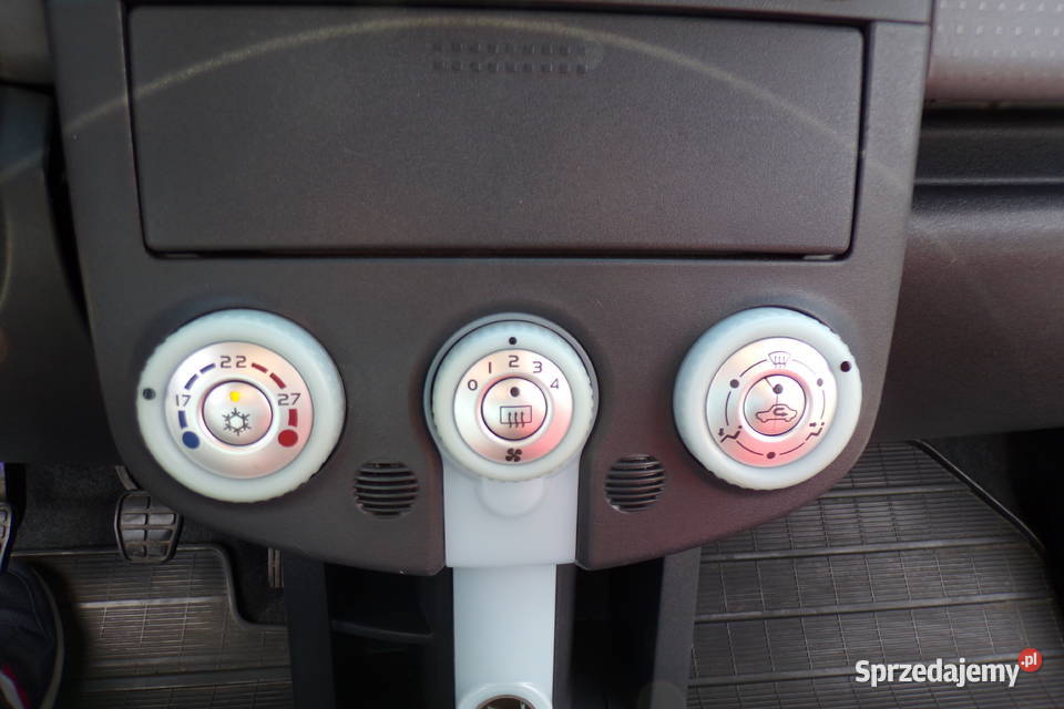 Mitsubishi Colt VI 13 Benz 95 Zarejestrowany MP3