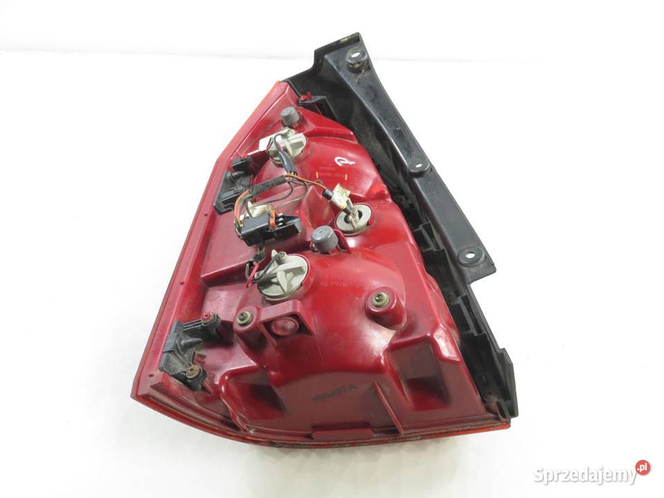 LAMPA PRAWA TYLNA HYUNDAI TUCSON I JM 924022E0