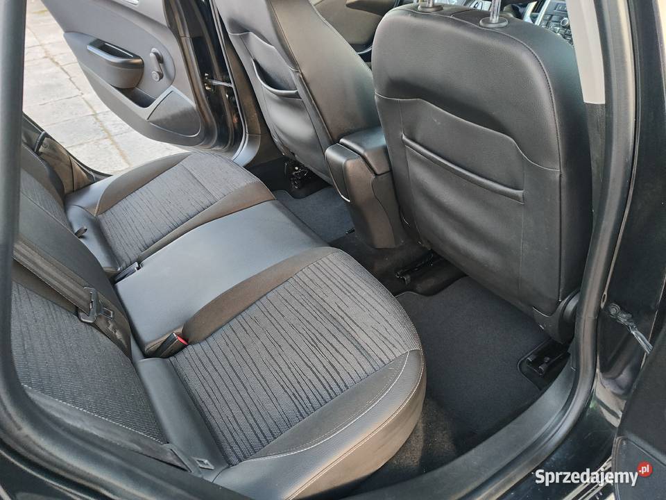 Opel Astra 2014 r Smyków sprzedam