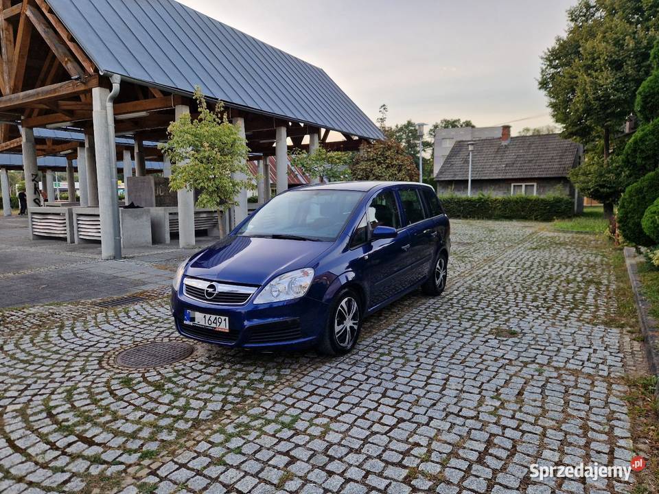 Opel Zafira B 19 CDTI 7 Osobowy Niski przebieg 238000km Ryglice
