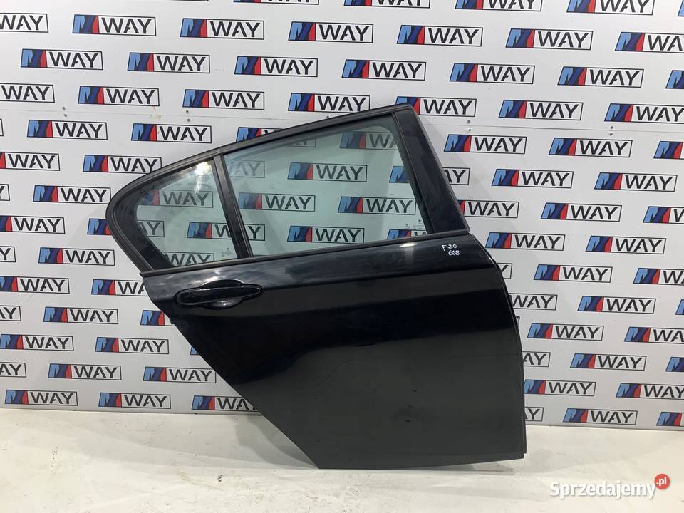 BMW F20 DRZWI PRAWY TYŁ TYLNE PRAWE 668 SCHWARZ Drzwi