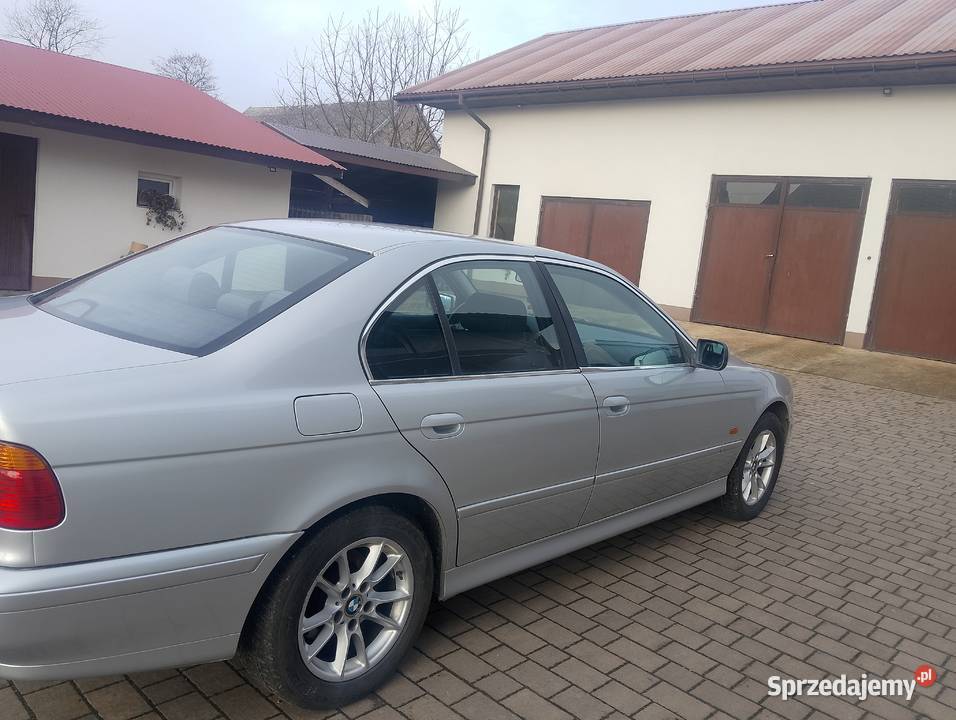 BMW 520i Samochody osobowe świętokrzyskie Dąbrówka