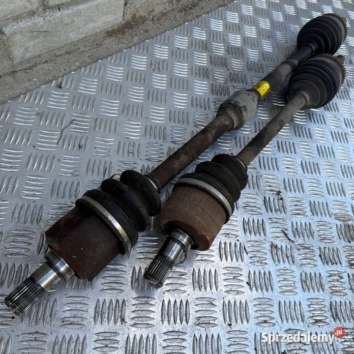 Połoś Lewa Przegub Kompletna Przód KIA SPORTAGE Półosie Barłogi