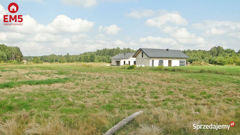 Grunt Zalesiany 10400 metrów polna