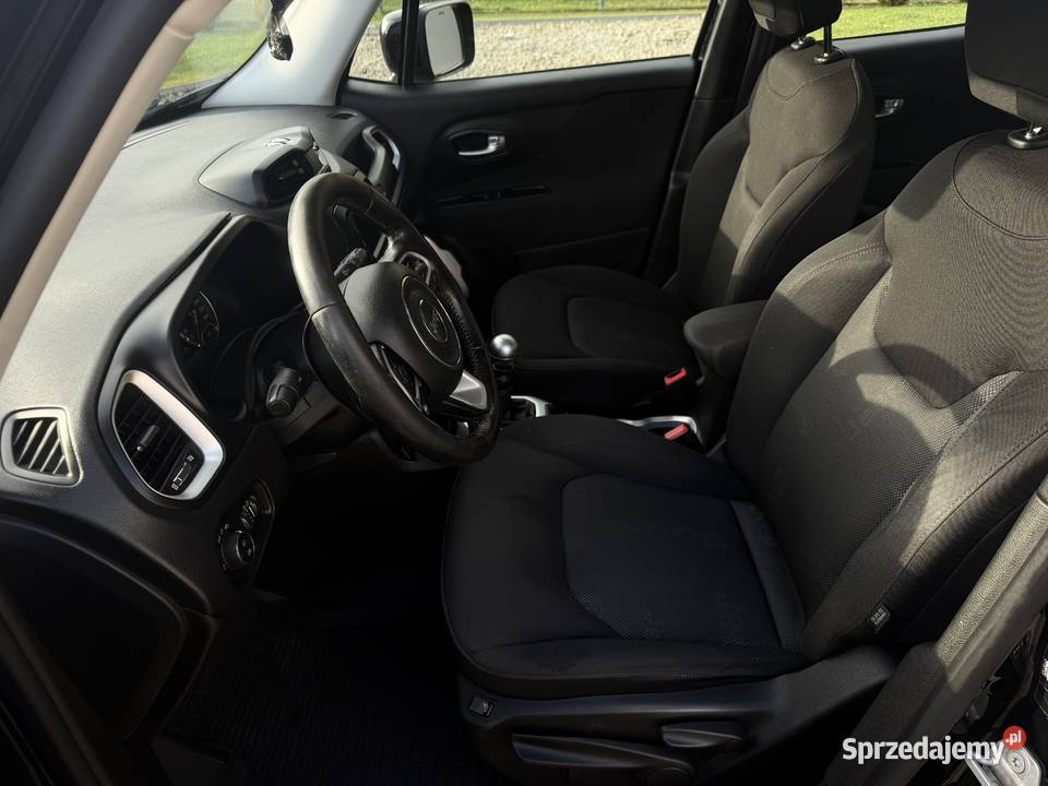 Jeep Renegade 20 MJ 120 4x4 2015 Manual SWISS 211300km Chlebna