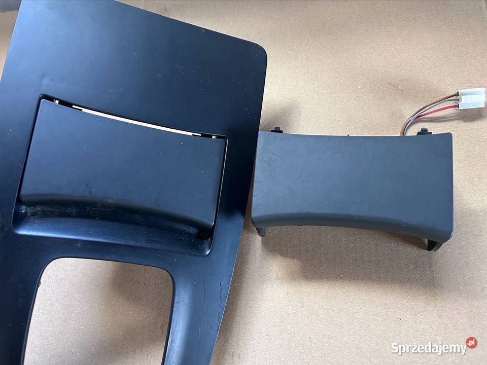 Popielniczka Sharan Alhambra galaxy lift osobowe kujawsko-pomorskie Grudziądz