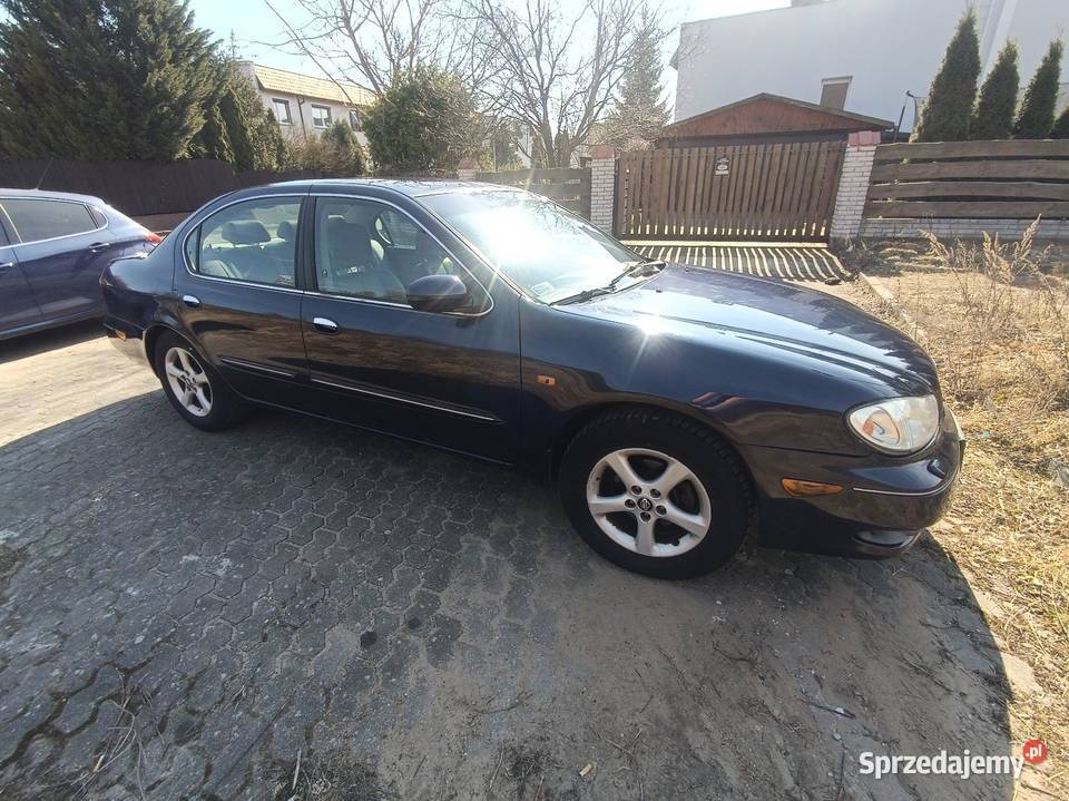 Nissan Maxima A33 30 V6 200 roczne LPG