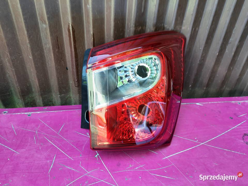Suzuki sx4 cross 13r lampa tylna prawa nowa Pruszków