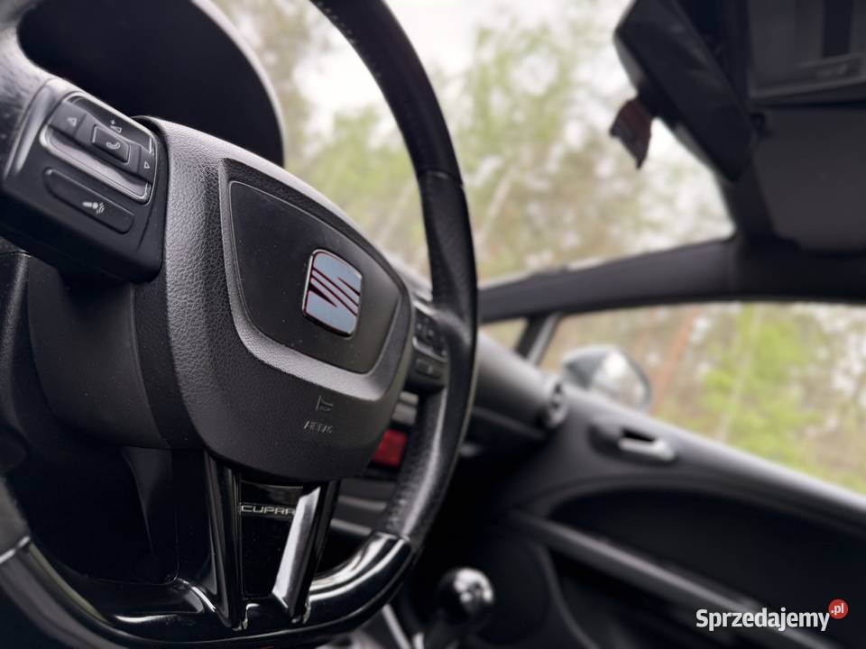 Seat Leon CUPRA 20 benzyna 240 2009r lift 18 benzyna Kadzidło