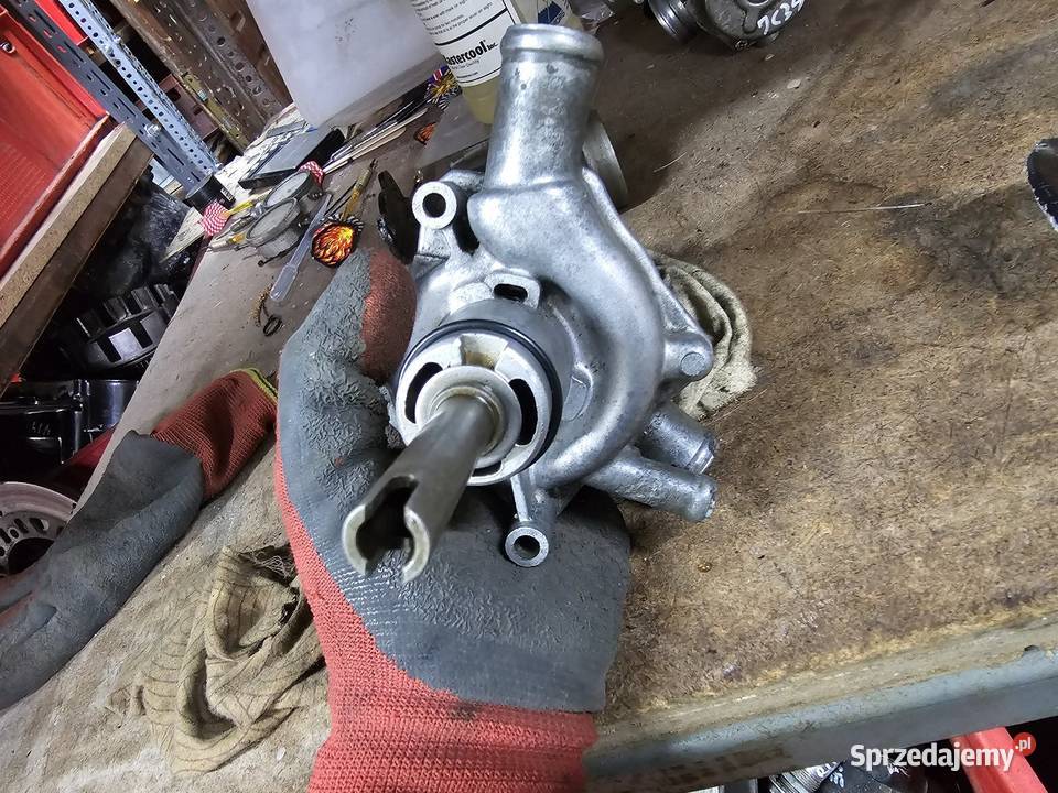 Honda CBR 600 F4 pompa wody wirnik obudowa pompy dolnośląskie Jelenia Góra