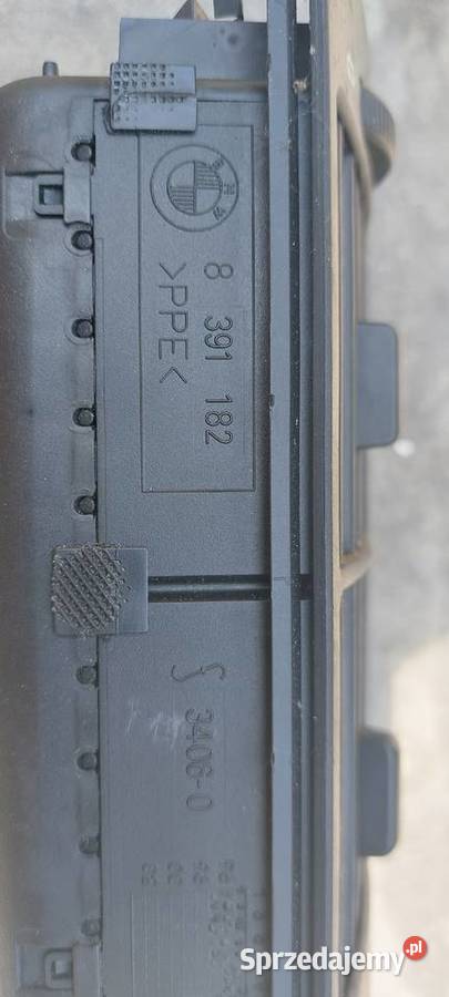 Kratka nawiewu tylna środkowa bmw e39 OE 8391182 Starachowice