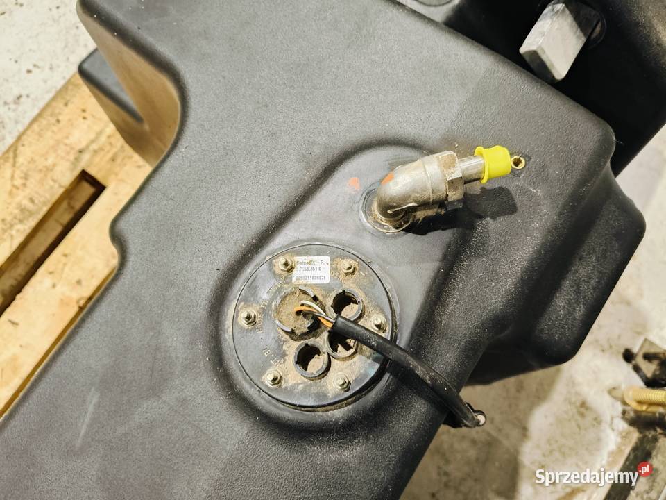 DEUTZ FAHR 5115 20R STAGE 5 TCD ZBIORNIK PALIWA Układ paliwowy Stalewo