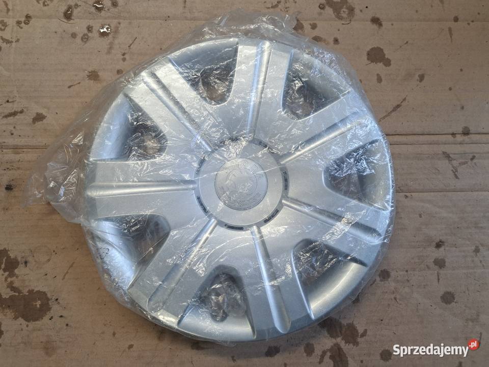 NOWY ORYGINALNY KOŁPAK SKODA FABIA 14 5J0601147B Kołpaki wielkopolskie Jerzykowo