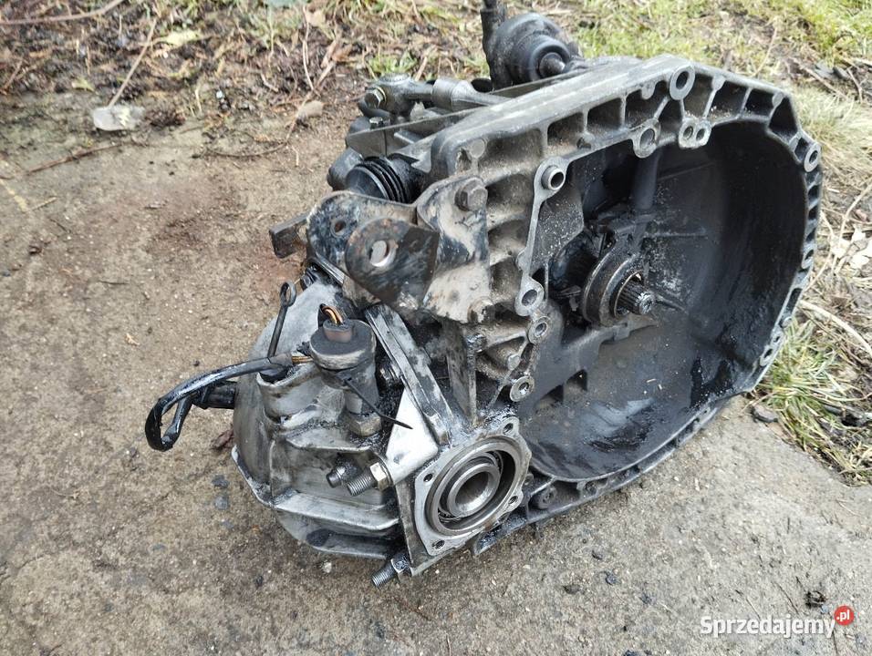 Skrzynia biegów alfa 164 20 ts 147 wielkopolskie Poznań sprzedam