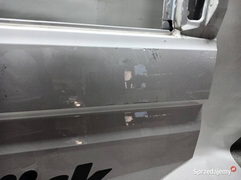 DRZWI PRZÓD PRZEDNIE PRAWE VW CRAFTER 2 Drzwi