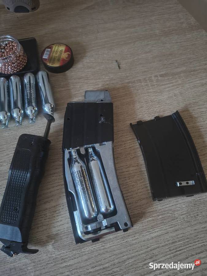 Karabinek AR15 na CO2 kulki BB 45 mm Sporty strzeleckie i myślistwo Gdańsk