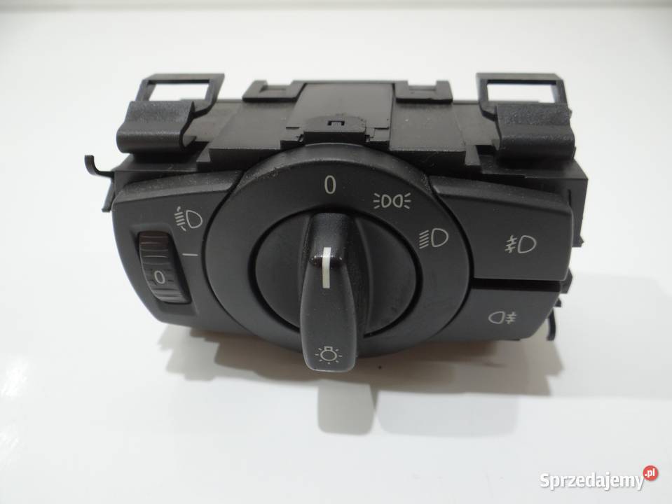 WŁĄCZNIK ŚWIATEŁ BMW E90 E91 LCI 6932794 osobowe Strzyżewice