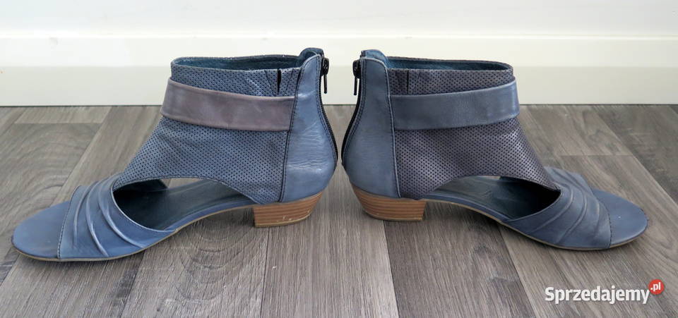 Piękne sandały Caprice skóra naturalna R 39 Caprice wielkopolskie sprzedam