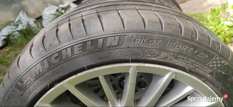 Felgi 17 BMW 8J ET34 676mm 5x120 E90 E91 E60 E61