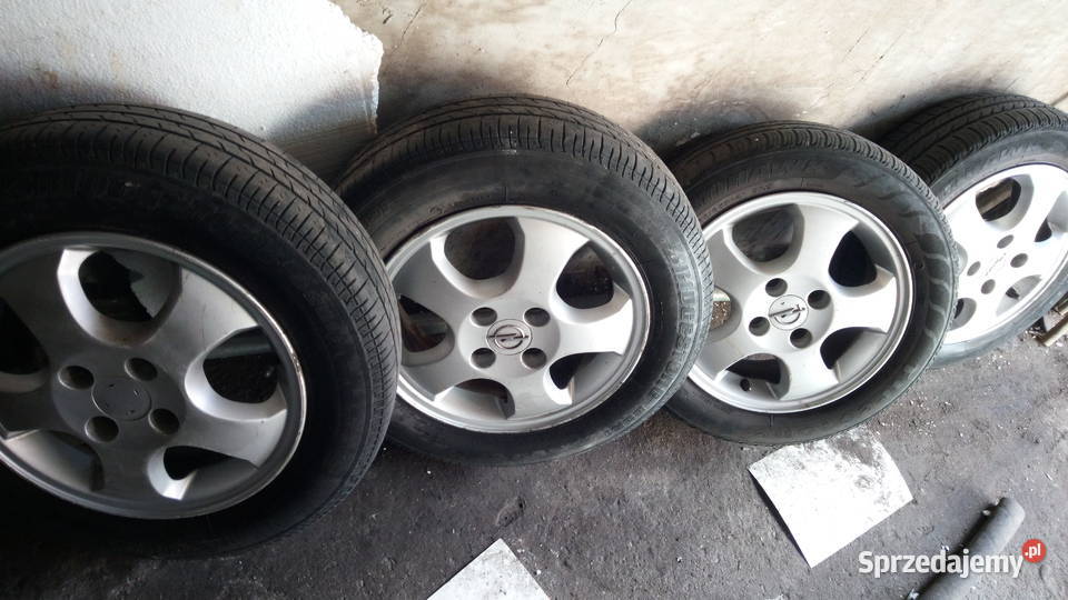 Sprzedam koła na felgach aluminiowych Grudziądz sprzedam