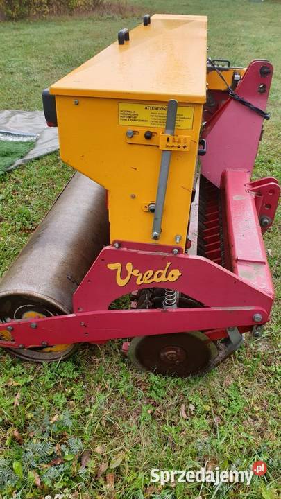 Usługa siewu I podsiewu traw siewnikiem