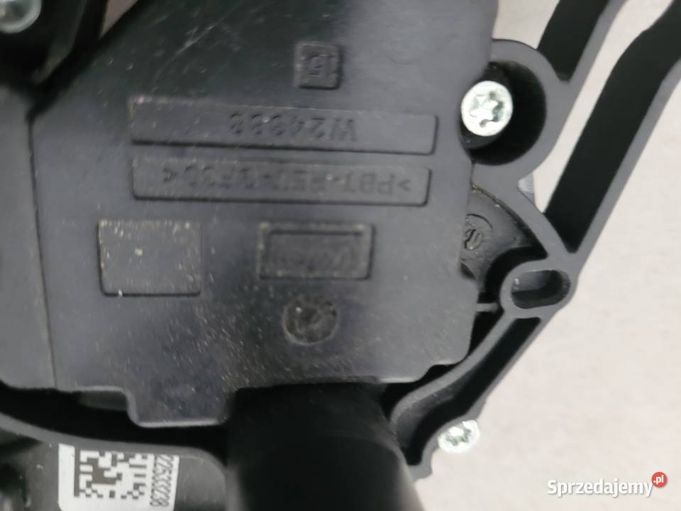 Vw golf 7 silnik wycieraczki tył sprzedam