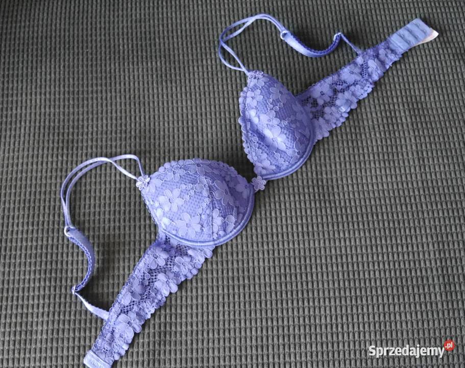 La Senza fajny biustonosz kwiatki 70 A Wrocław