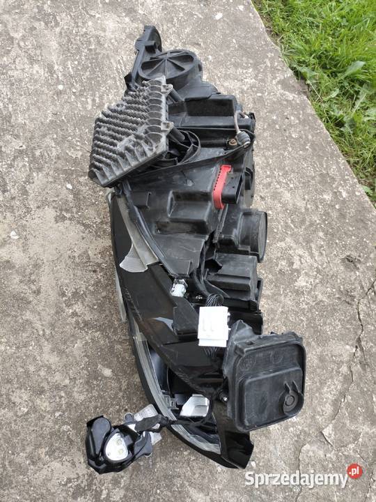 Iveco sway Lampa prawa FULL LED Moduły mazowieckie Poświętne