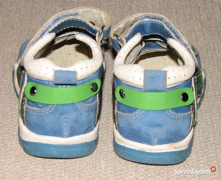 Action Boy CCC świetne sandałki 21 sprzedam