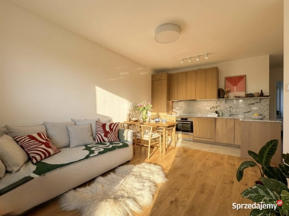 4 pokoje 66 m BEZPOŚREDNIO Wysoki standard Ulica Warszawa