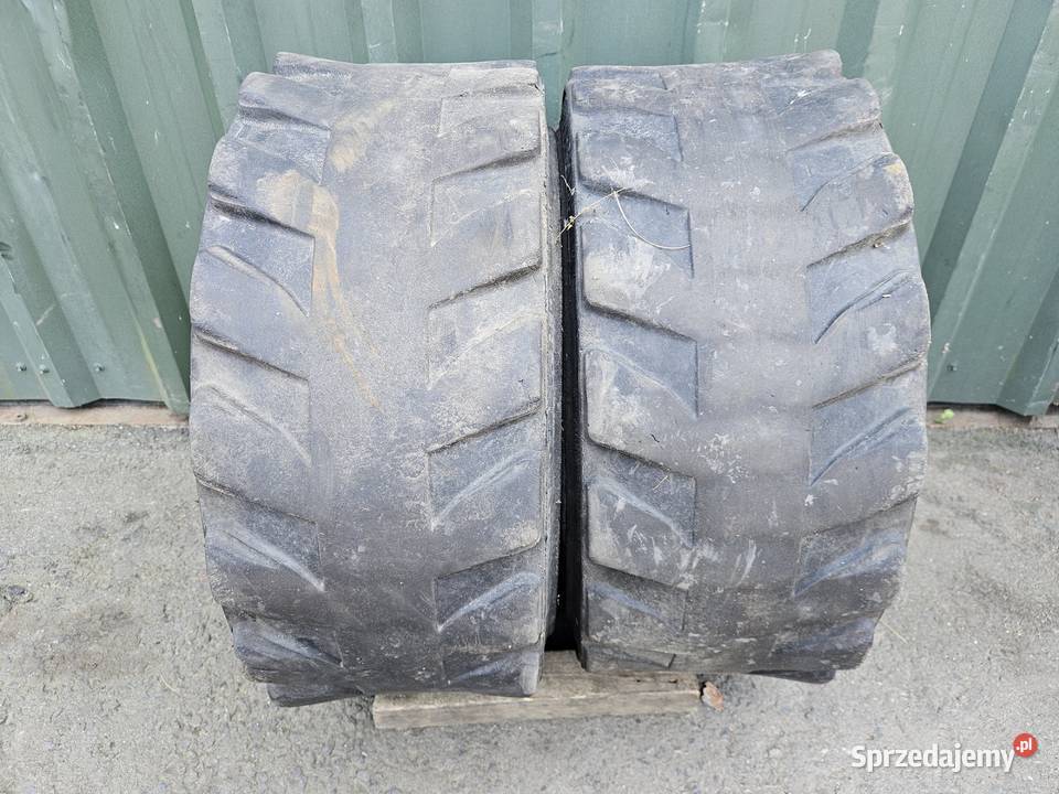 Opony Opona BKT 27 x 1050 1050 R 15 Skid