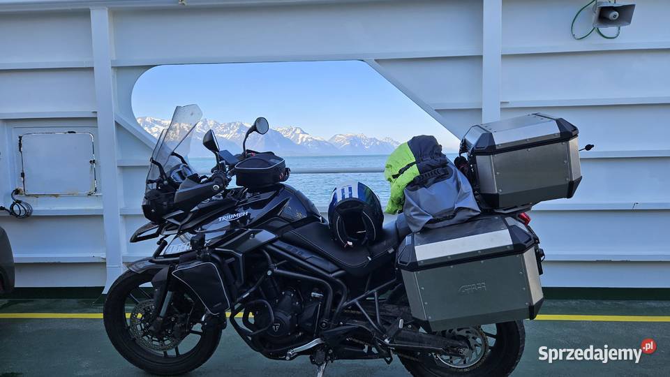 Triumph Tiger 800 XRx gotowy do wypraw prywatny