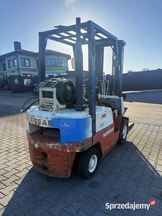 wózek widłowy NISSAN FG18 LPG 1800 Triplex 475m łódzkie Działoszyn