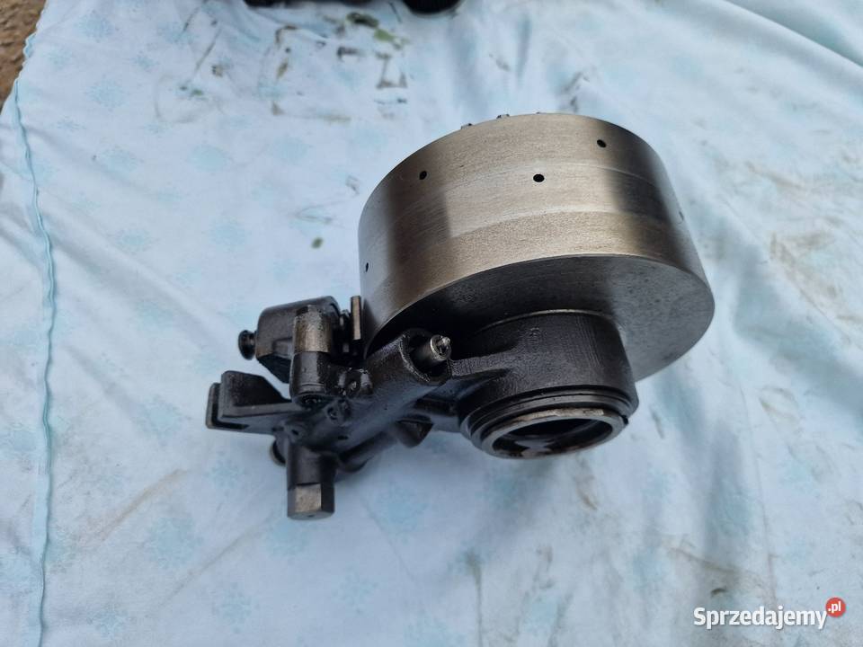 Massey Ferguson 690 pompy hydrauliczne Ostrowiec Świętokrzyski